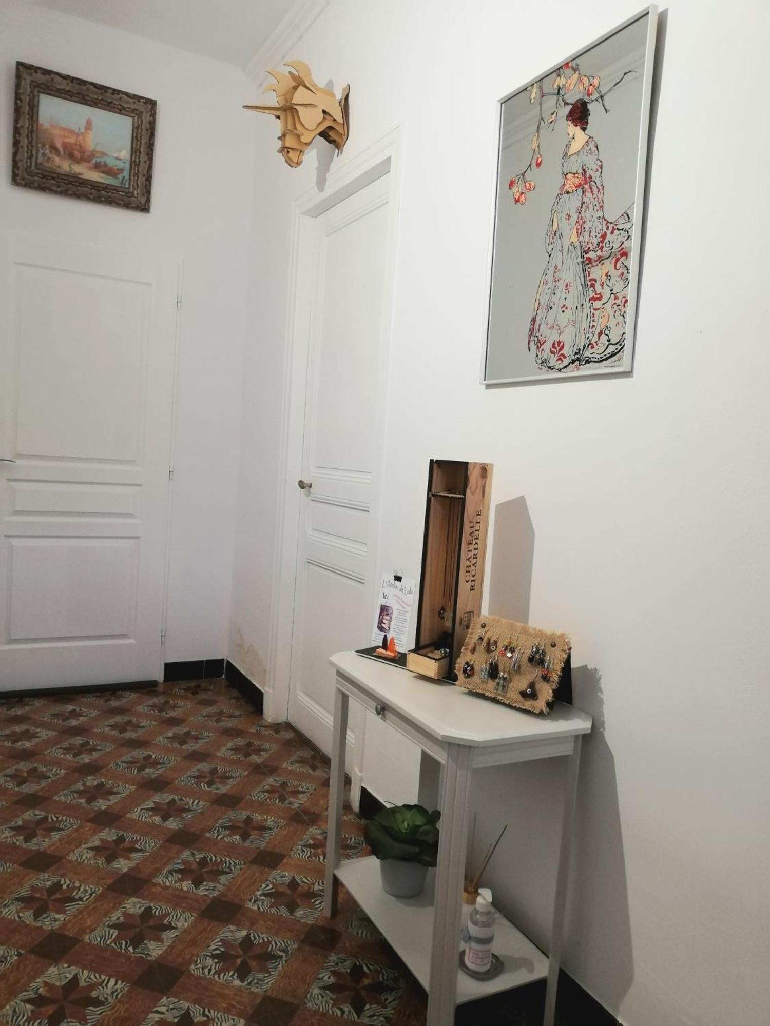 Hebergements Centre - Local Velos Et Motos Apartment *